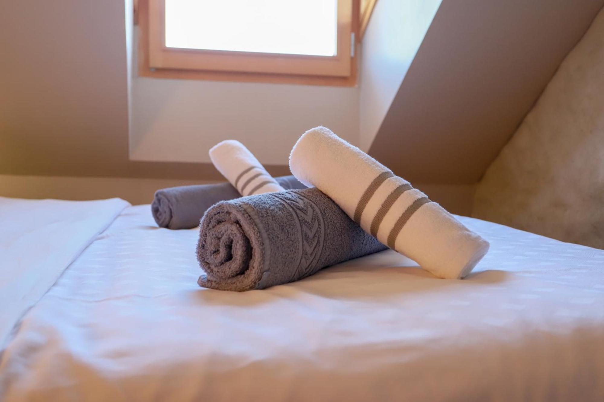 Nid Douillet Bed & Breakfast Annecy Exterior photo